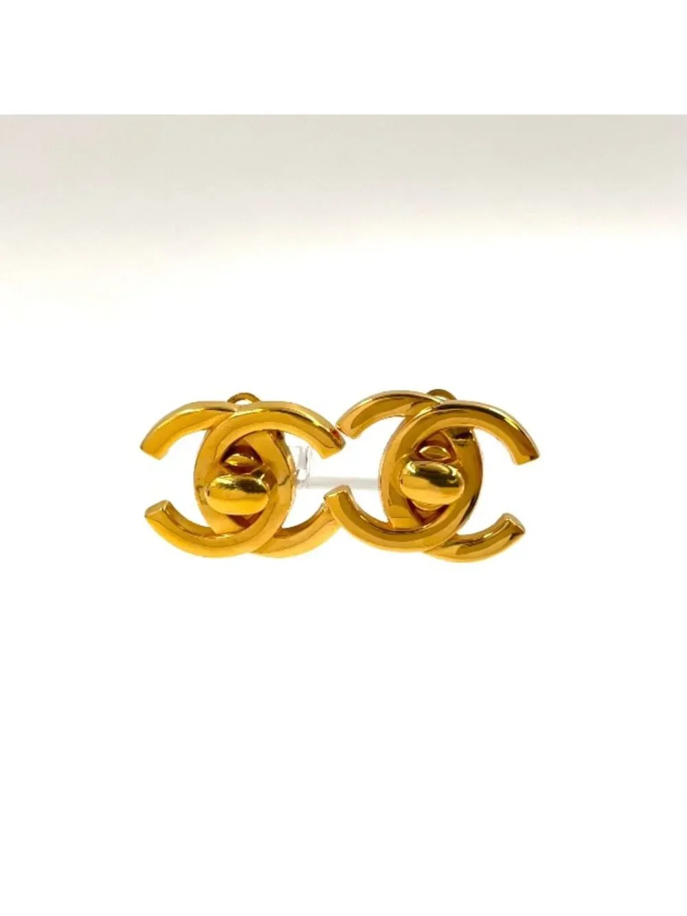 Chanel CC Logo Metal Gold Earrings